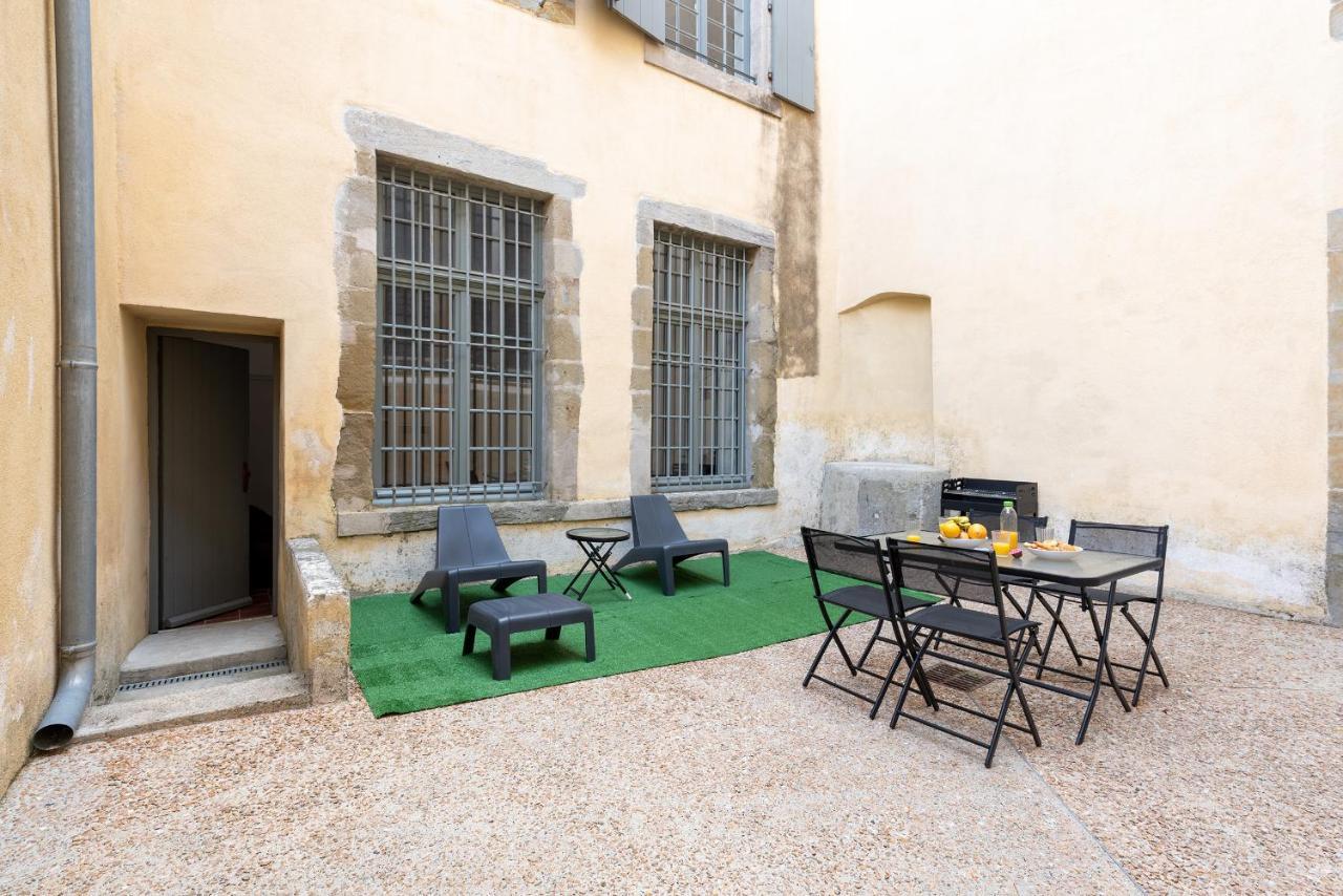 Superbe Appartement Avec Cour Dans La Bastide Carcassonne Exterior photo